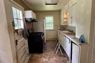 N9161 Ash St, East Troy, WI 53120 - Photo 8