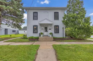 121 Cedar St, Sheboygan Falls, WI 53085 - Photo 2