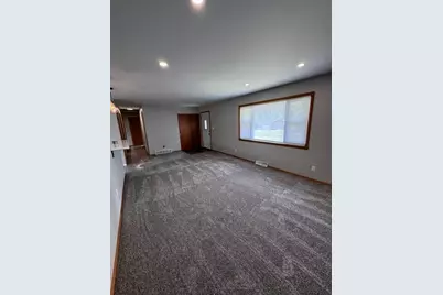 N92W17274  Forest Dr, Menomonee Falls, WI 53051 - Photo 12