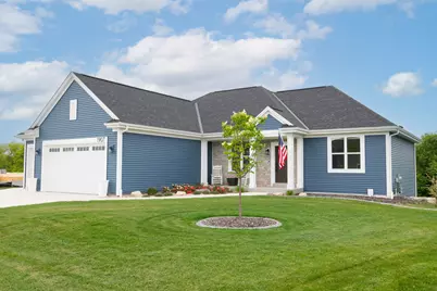 1907 N Teton Trl, Grafton, WI 53024 - Photo 34