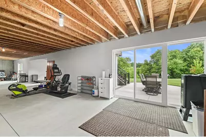 1907 N Teton Trl, Grafton, WI 53024 - Photo 24