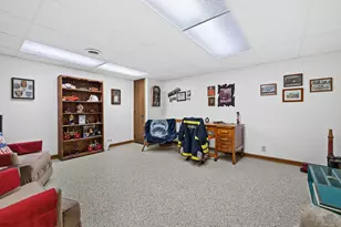 5442 Gallant Fox Ln, Racine, WI 53402 - Photo 32