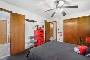 5442 Gallant Fox Ln, Racine, WI 53402 - Photo 26