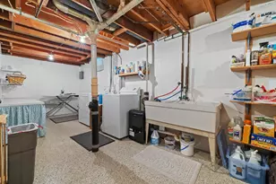 5442 Gallant Fox Ln, Racine, WI 53402 - Photo 48