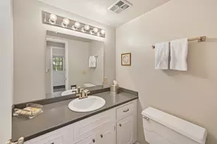 9490 N Waverly Dr, Bayside, WI 53217 - Photo 26