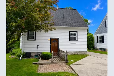 715 S 27th St, Manitowoc, WI 54220 - Photo 18