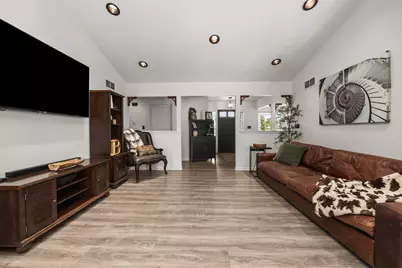 N102W14659  Providence Ct, Germantown, WI 53022 - Photo 8