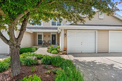 2109 E Broadway - #C, Waukesha, WI 53186 - Photo 2