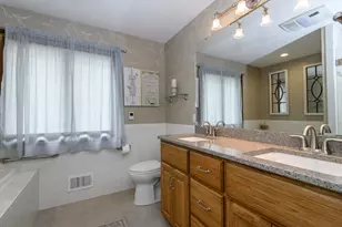 S48W28946 Parke Ln, Genesee, WI 53189 - Photo 44