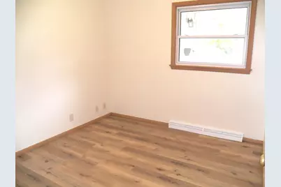 3609  Meadow Ln, Manitowoc, WI 54220 - Photo 18