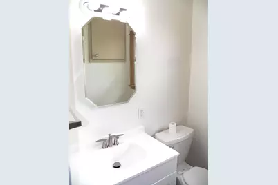 3609  Meadow Ln, Manitowoc, WI 54220 - Photo 10