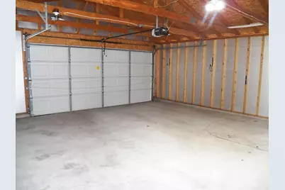 3609  Meadow Ln, Manitowoc, WI 54220 - Photo 28