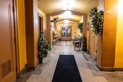 2617 W Fond Du Lac Ave, Milwaukee, WI 53206 - Photo 10