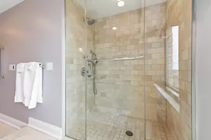 923 E Kilbourn Ave, Milwaukee, WI 53202 - Photo 66