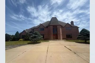W1183  Siena Cir, Lake Geneva, WI 53147 - Photo 2