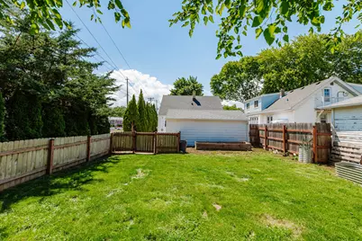 2320 N 68th St, Wauwatosa, WI 53213 - Photo 34