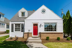 2320 N 68th St, Wauwatosa, WI 53213 - Photo 2