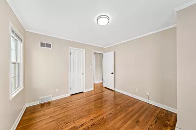 2320 N 68th St, Wauwatosa, WI 53213 - Photo 14