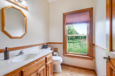 3425  Jackson Dr, Jackson, WI 53037 - Photo 14