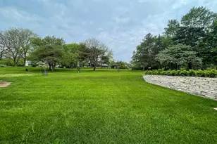 6211 Fisher Ln, Greendale, WI 53129 - Photo 38