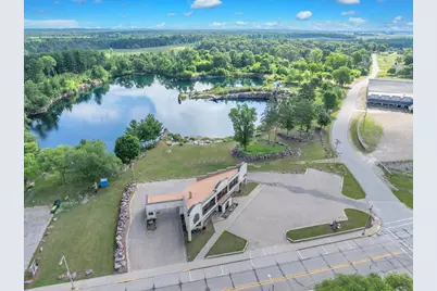 250 E Bannerman Ave, Redgranite, WI 54970 - Photo 4