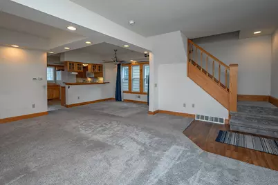 1432 S 78th St, West Allis, WI 53214 - Photo 8