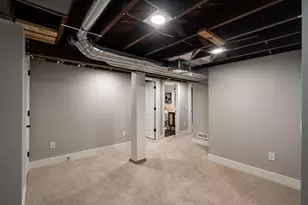 2344 E Oklahoma Ave, Milwaukee, WI 53207 - Photo 48