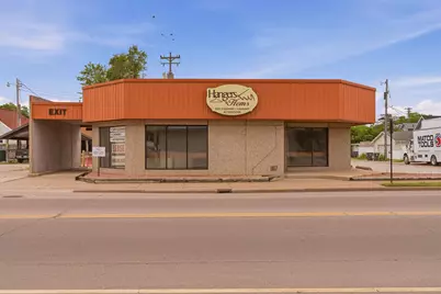 1817  Jackson St, La Crosse, WI 54601 - Photo 1