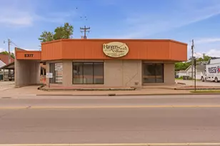 1817 Jackson St, La Crosse, WI 54601 - Photo 1