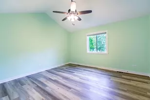9033 271st Ave, Salem Lakes, WI 53168 - Photo 8