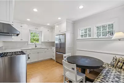654 N Milwaukee St, Port Washington, WI 53074 - Photo 12