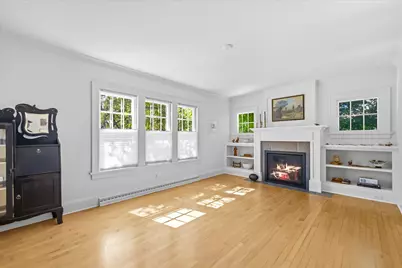 654 N Milwaukee St, Port Washington, WI 53074 - Photo 8