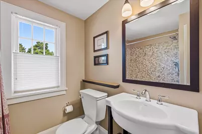 654 N Milwaukee St, Port Washington, WI 53074 - Photo 26