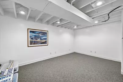 654 N Milwaukee St, Port Washington, WI 53074 - Photo 32