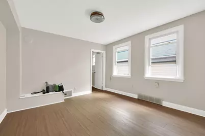 1901 S 6th St, Milwaukee, WI 53204 - Photo 10