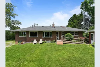 5281  Spring Valley Rd, Lyons, WI 53105 - Photo 8