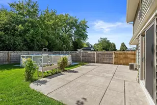 W143N10771 Wooded Hills Dr, Germantown, WI 53022 - Photo 36