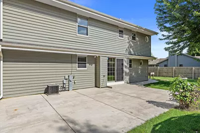 W143N10771  Wooded Hills Dr, Germantown, WI 53022 - Photo 38