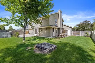 W143N10771 Wooded Hills Dr, Germantown, WI 53022 - Photo 40