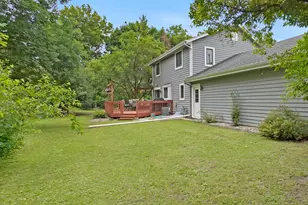 N30W23511 Greenfield Ct, Pewaukee, WI 53072 - Photo 44