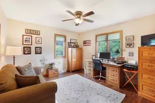 N30W23511 Greenfield Ct, Pewaukee, WI 53072 - Photo 20