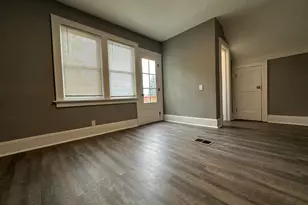3715 N 22nd St, Milwaukee, WI 53206 - Photo 16