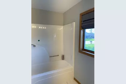 908  2nd Ave, Holmen, WI 54636 - Photo 8