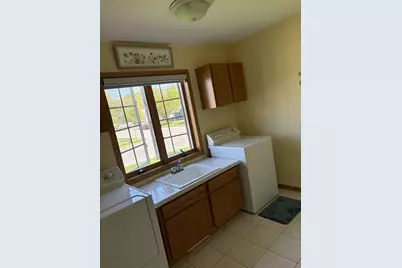 908  2nd Ave, Holmen, WI 54636 - Photo 6