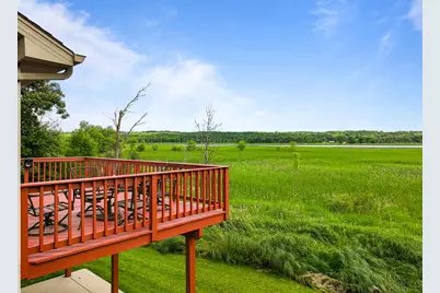 W3647  Lakeview Dr, Geneva, WI 53147 - Photo 8