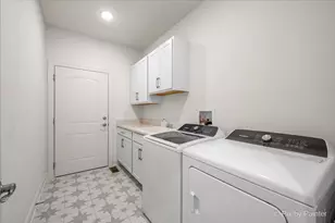 405 Canon Dr, Geneva, WI 53147 - Photo 24