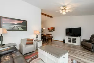 W178N9858 Riversbend Circle, Germantown, WI 53022 - Photo 10