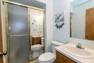 W178N9858 Riversbend Circle, Germantown, WI 53022 - Photo 18