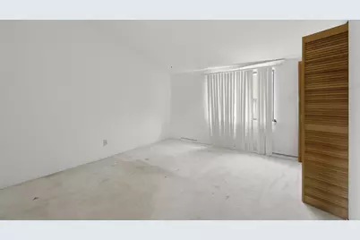 10156 W Kiehnau Ave, Milwaukee, WI 53224 - Photo 20