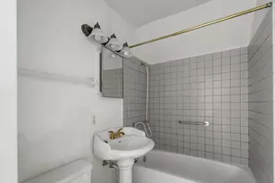 10156 W Kiehnau Ave, Milwaukee, WI 53224 - Photo 16